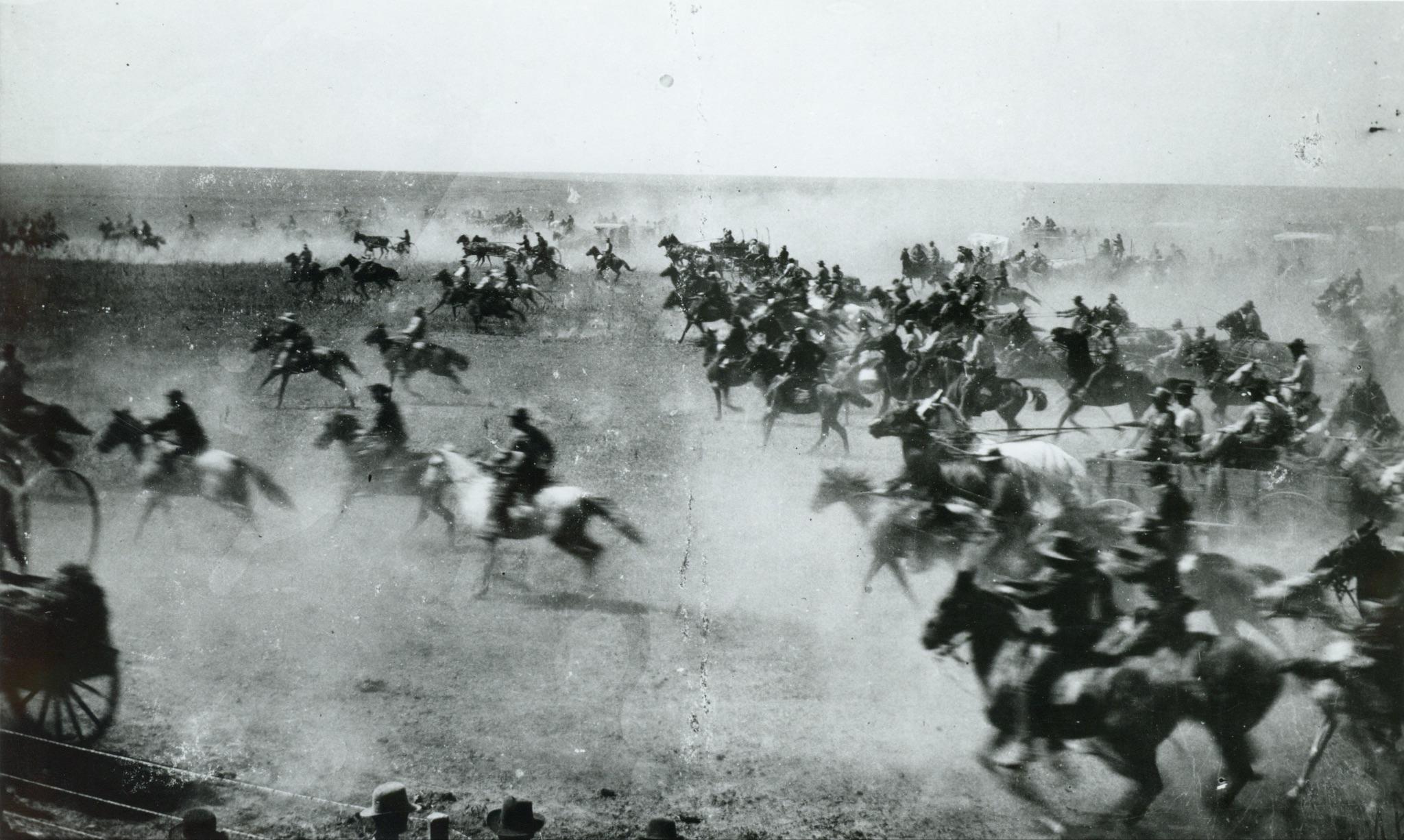 An Oklahoma land run in progress, c. 1889. Source: Wikimedia Commons